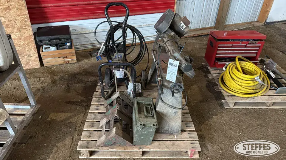 Band saw & paint sprayer Shop Equipment-Other