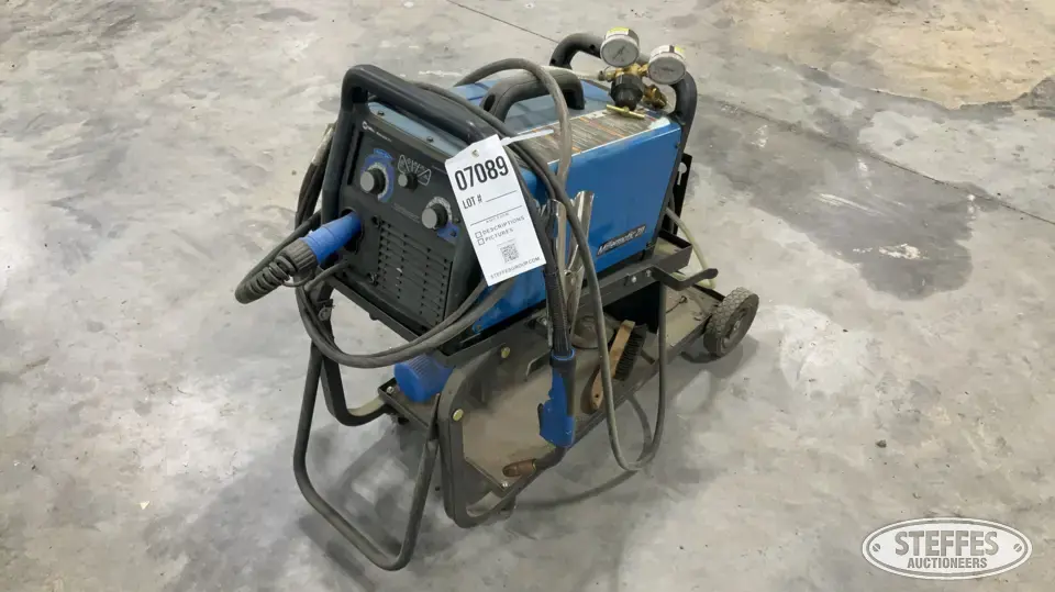 Miller Millermatic 211 Welding