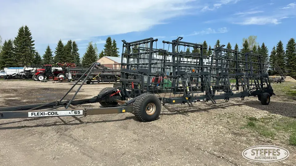 2000 Flexi-Coil 85 Harrow