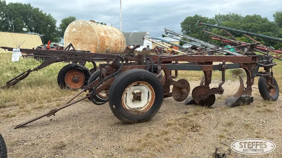 3-bottom plow