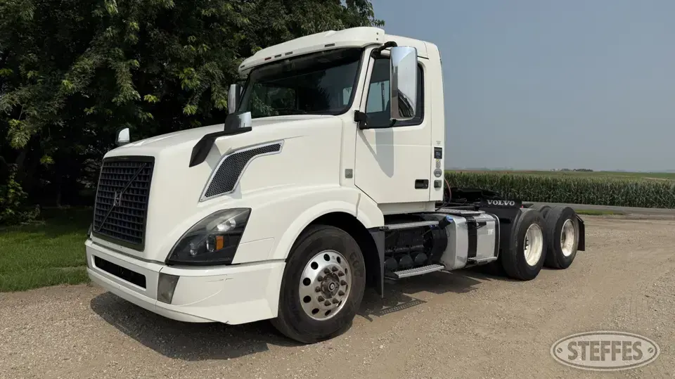 2017 Volvo VNL Conventional Truck without Sleeper