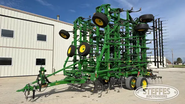 John Deere 2230LL