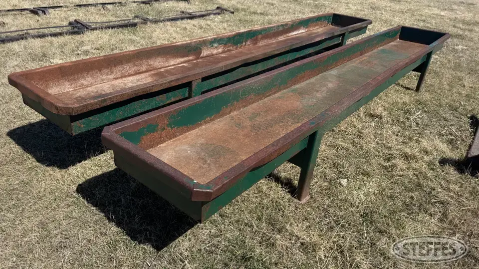 Vern's Mfg. Feeders and Bunk