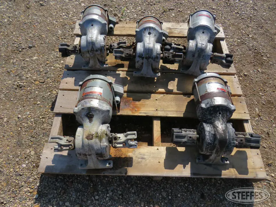 Valley Irrigation Equipment