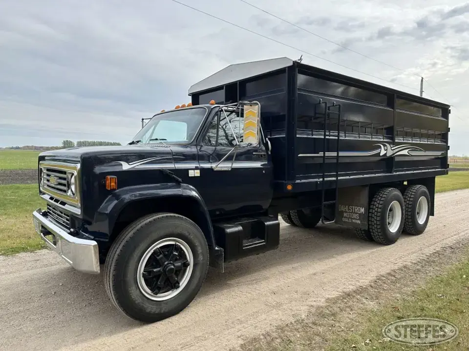 1984 Chevrolet C70 Tandem Boxed Truck