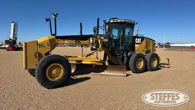 2009 CAT 140M VHP Plus