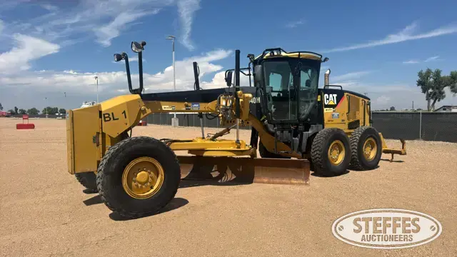 2009 CAT 140M VHP Plus