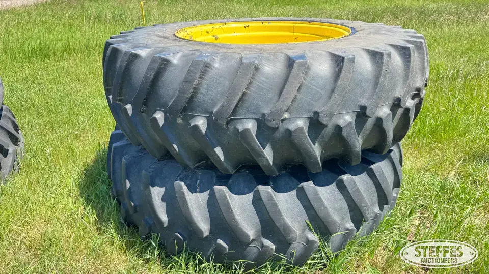(2) Firestone 520/85R38 tires Tractor-Implement Tire