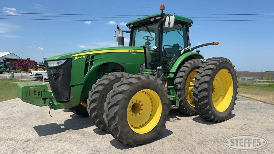 2014 John Deere 8370R MFWD Tractor
