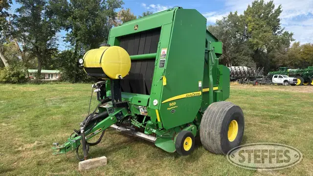 2014 John Deere 569
