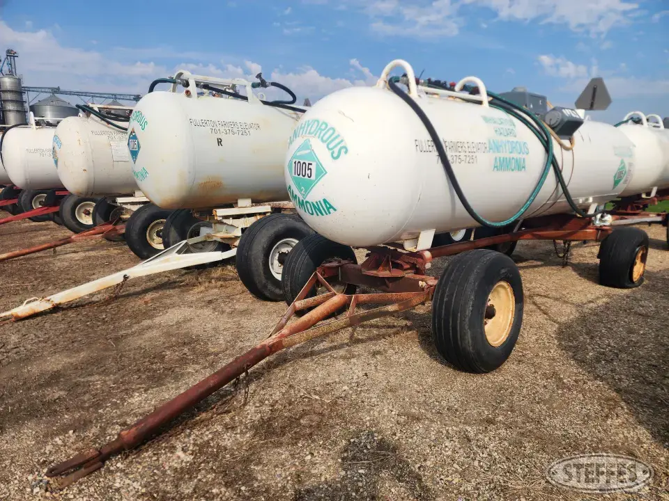 1,000 gal. NH3 tank NH3 Trailers-Tank
