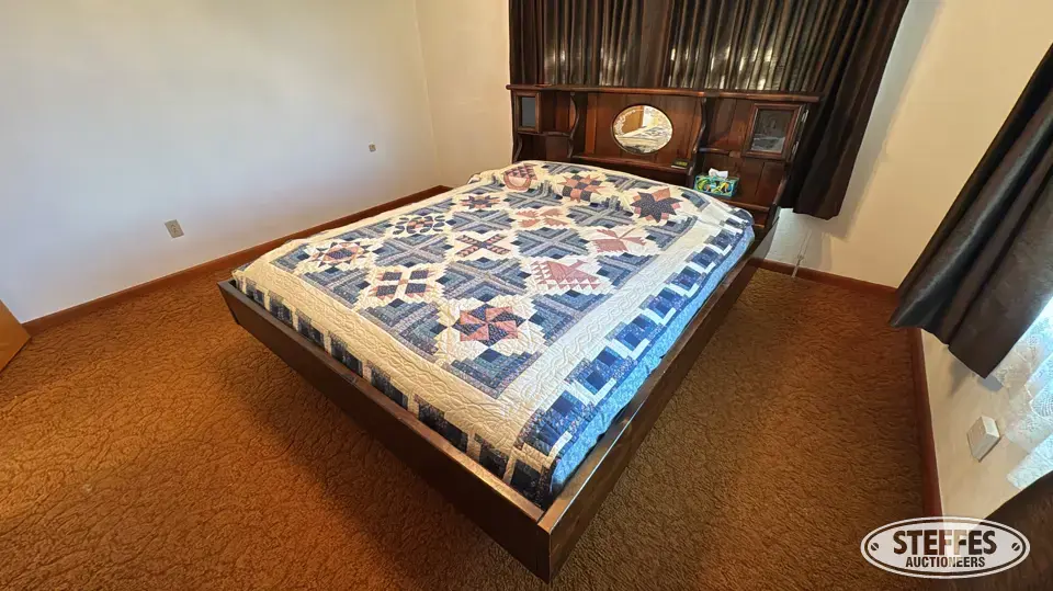 King size bed frame Personal Property