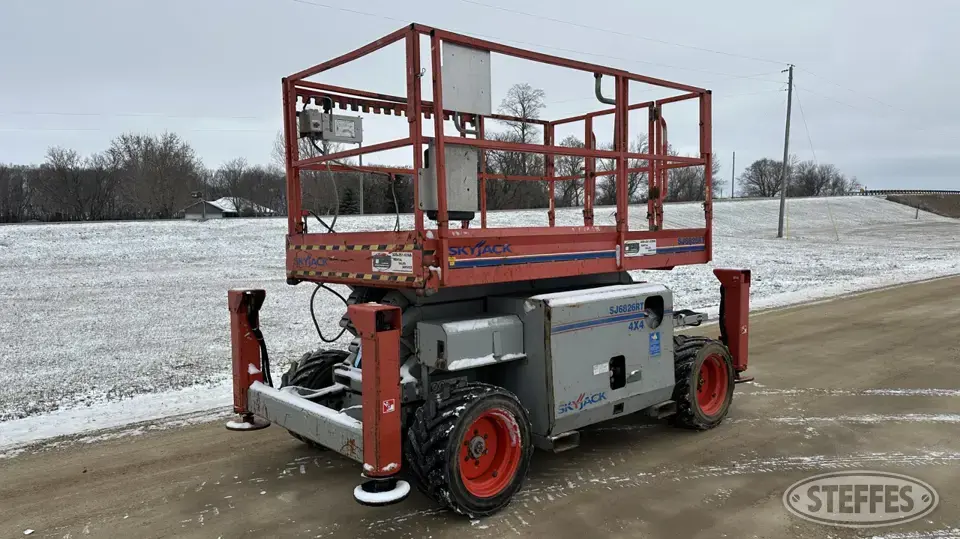2011 Skyjack SJ6826RT Scissor Lift