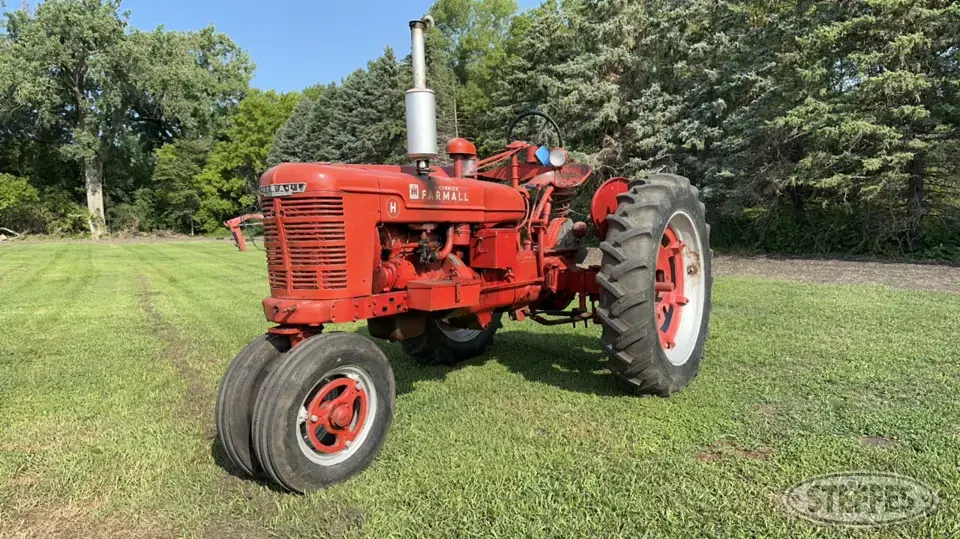 1946 McCormick Farmall H Collectible Show Tractors-Stationary Engine