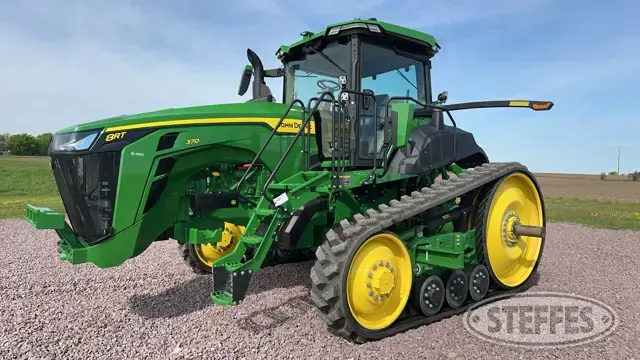 2023 John Deere 8RT 370
