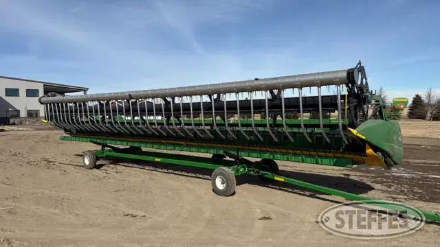 2014 John Deere 635F