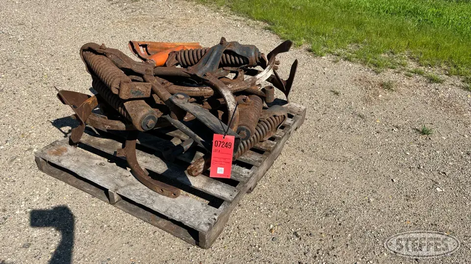 (7) John Deere Tru-Depth Manure Pumping Equipment