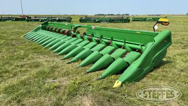 2022 John Deere C18R