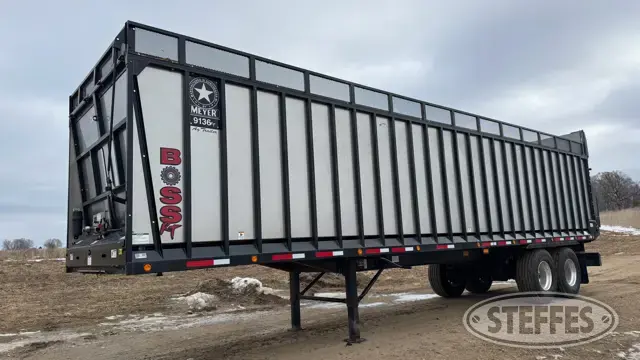 2022 Meyer 9136T