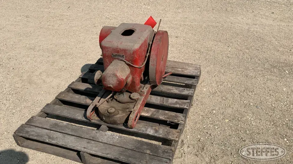 International Harvester LB Stationary Engine