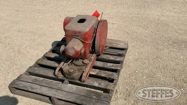 International Harvester LB