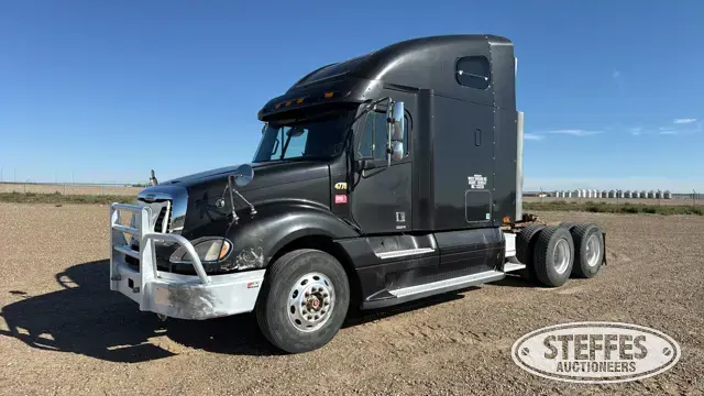 2005 Freightliner Columbia