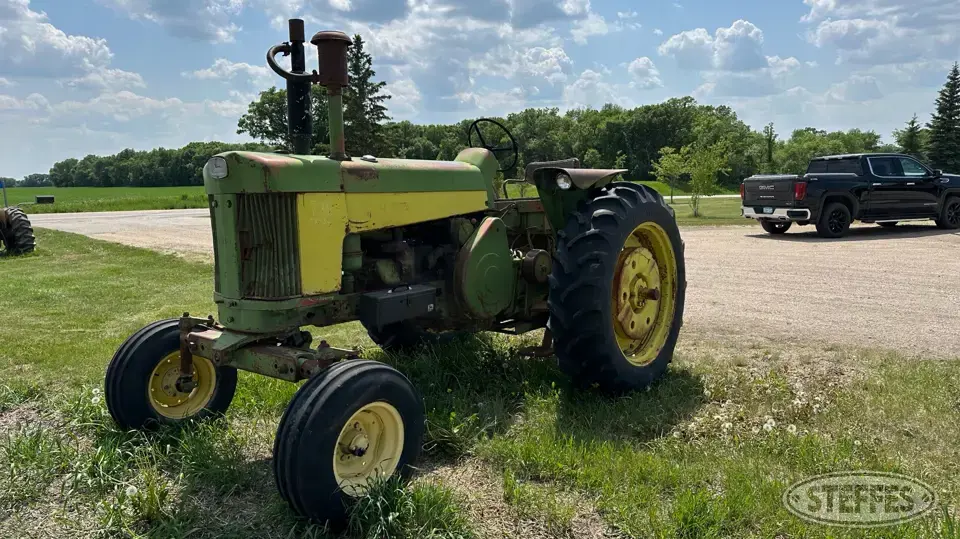1960 John Deere 730 Collectible Tractor