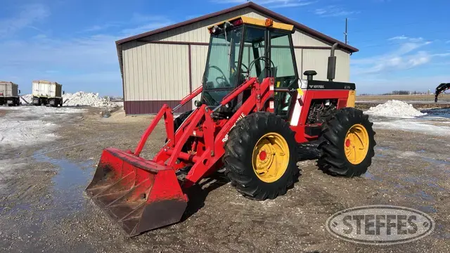1985 Versatile 276