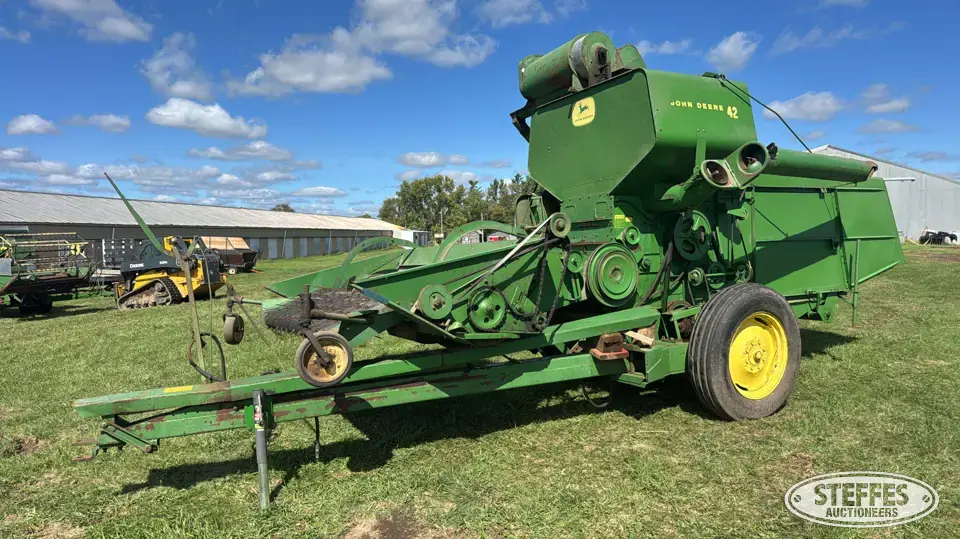 John Deere 42 Collectible Machinery-Other