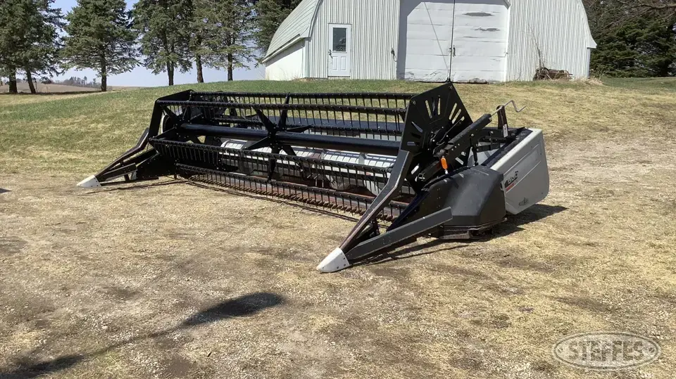 Gleaner 500 Flex Head