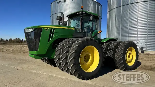 2013 John Deere 9560R
