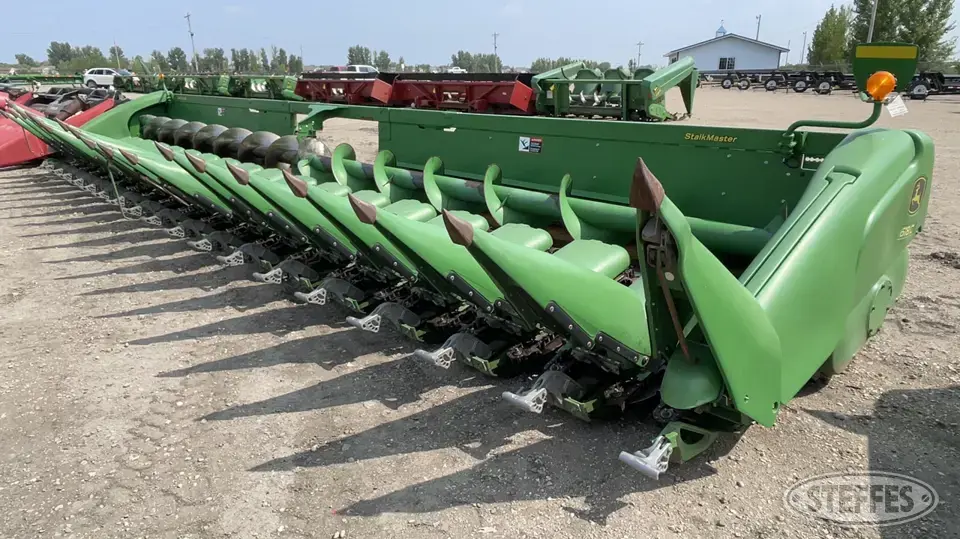 2012 John Deere 618C Corn Head