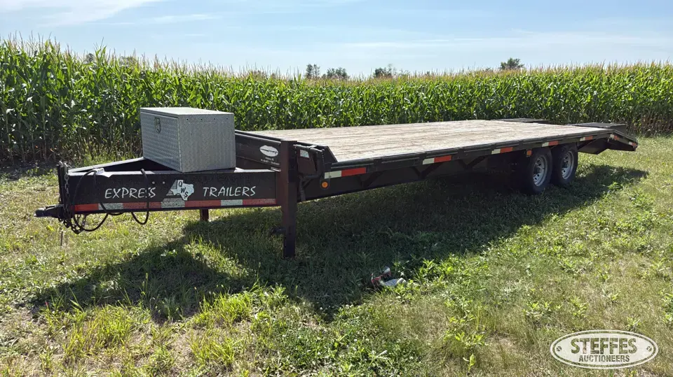 2008 QWS Express Flatbed Trailer