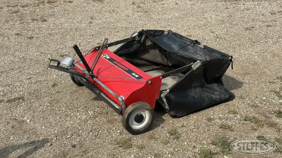Agri-Fab lawn sweeper Lawn and Garden Accessory