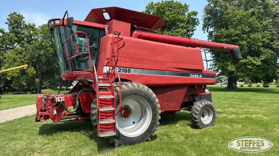 1997 Case IH 2188 Combine