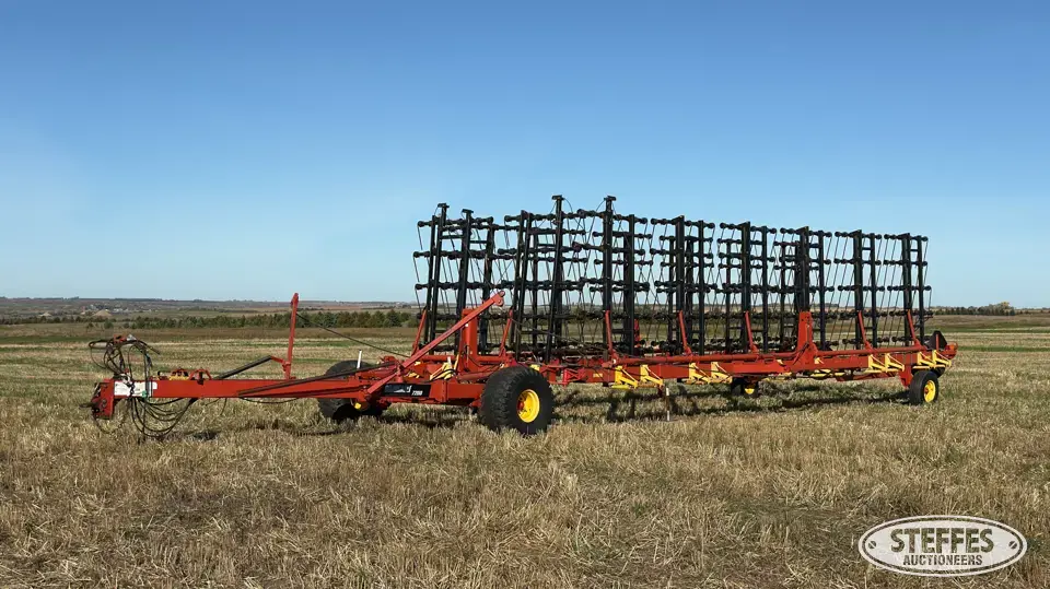2004 Bourgault 7200-84 Harrow