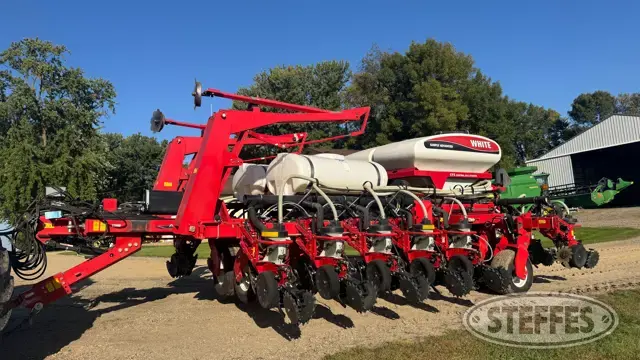 2008 Agco White 8516C