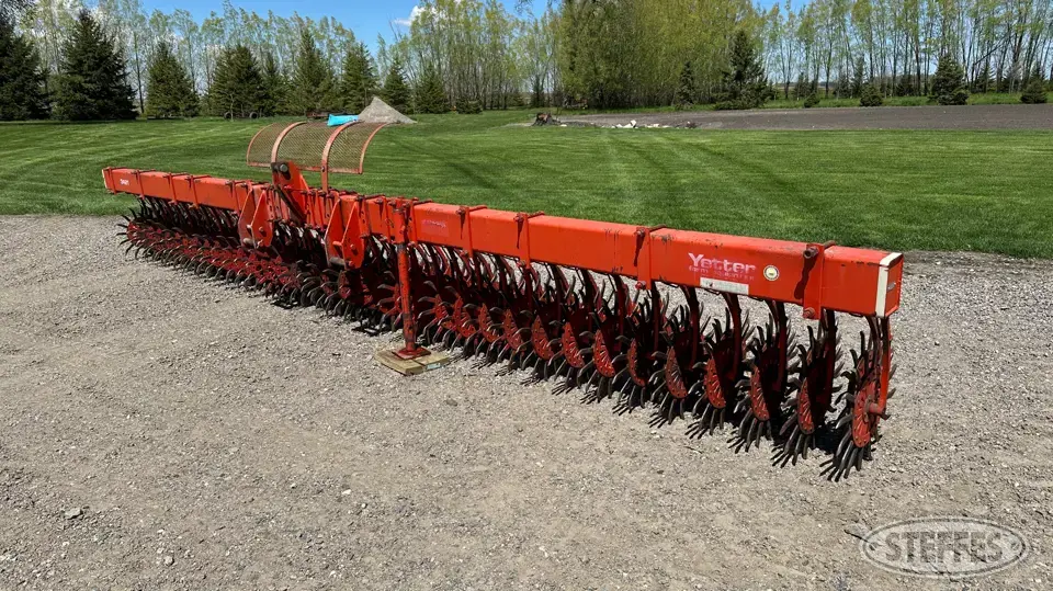 Yetter 3521 Rotary Hoe