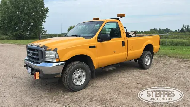 2004 Ford F-350 XL