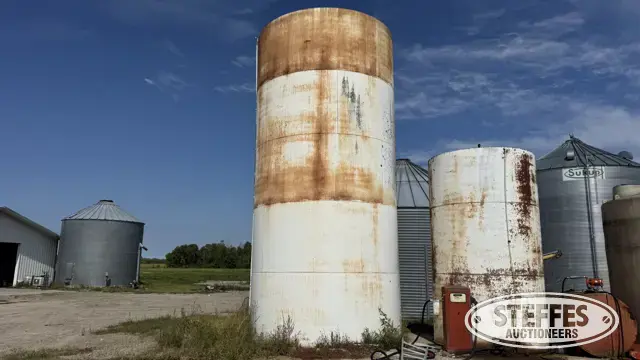 Approx. 12,000 gal. fuel tank