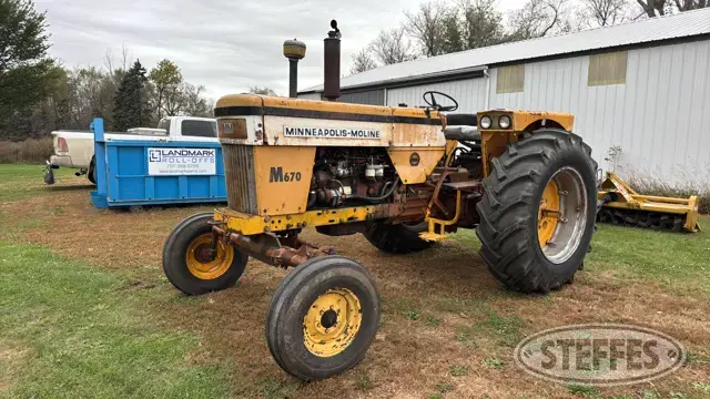 1966 Minneapolis-Moline Super M670