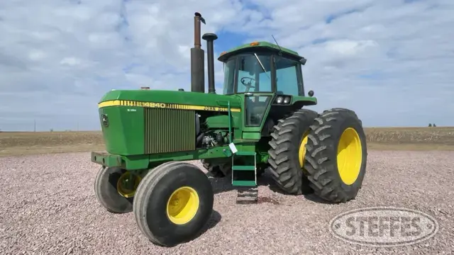 1982 John Deere 4840
