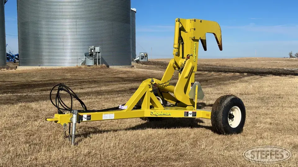 Degelman RD320 Rock Picker