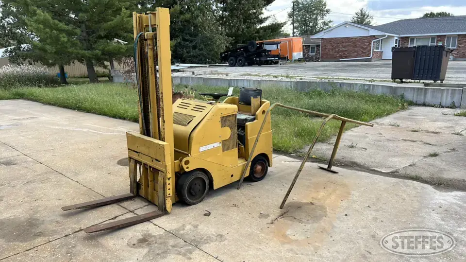 Towmotor Forklift Warehouse Forklift