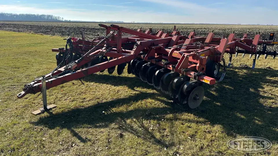 Sunflower 4510-15 Chisel Plow