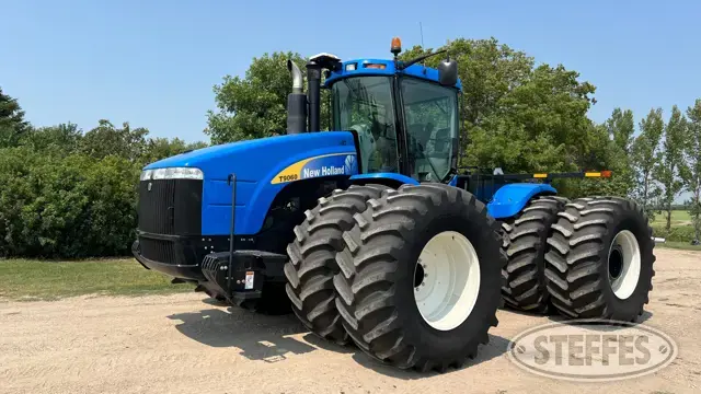 2009 New Holland T9060 HD