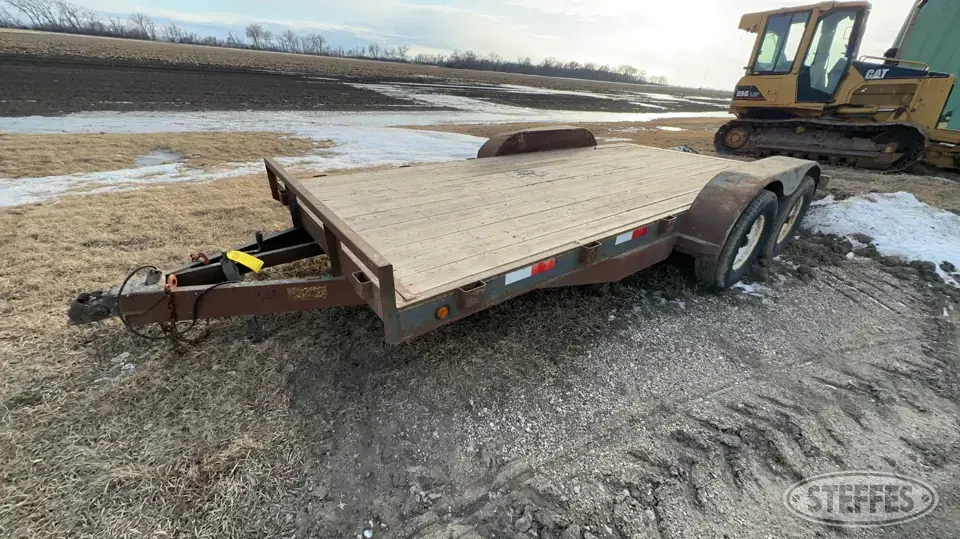 1999 PJ trailer Utility Trailer