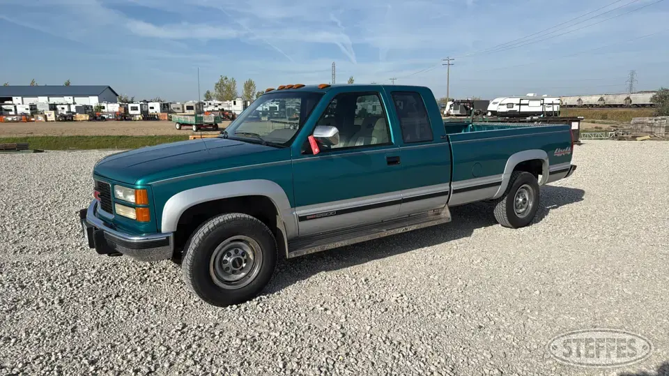 1994 GMC Sierra 2500 SLE 3 Quarter Ton Pickup