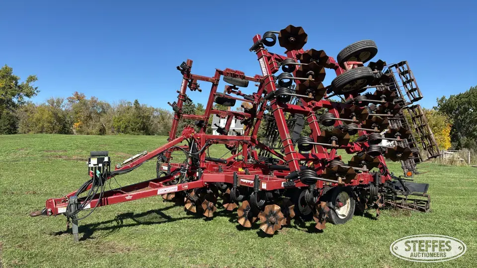 2013 Salford I-2100 Vertical Tillage