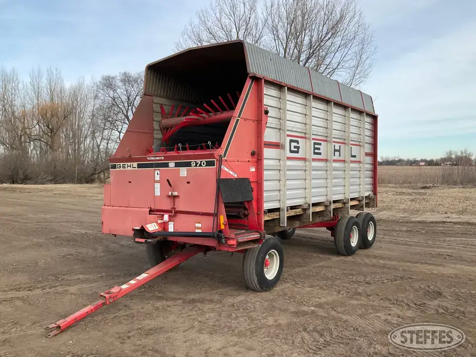 Gehl 970 Forage Wagon